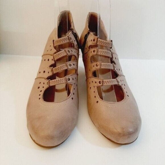 BLONDO Aquaprotect Strappy Mary Jane Cream Heels Sz 9 M - Picture 4 of 15